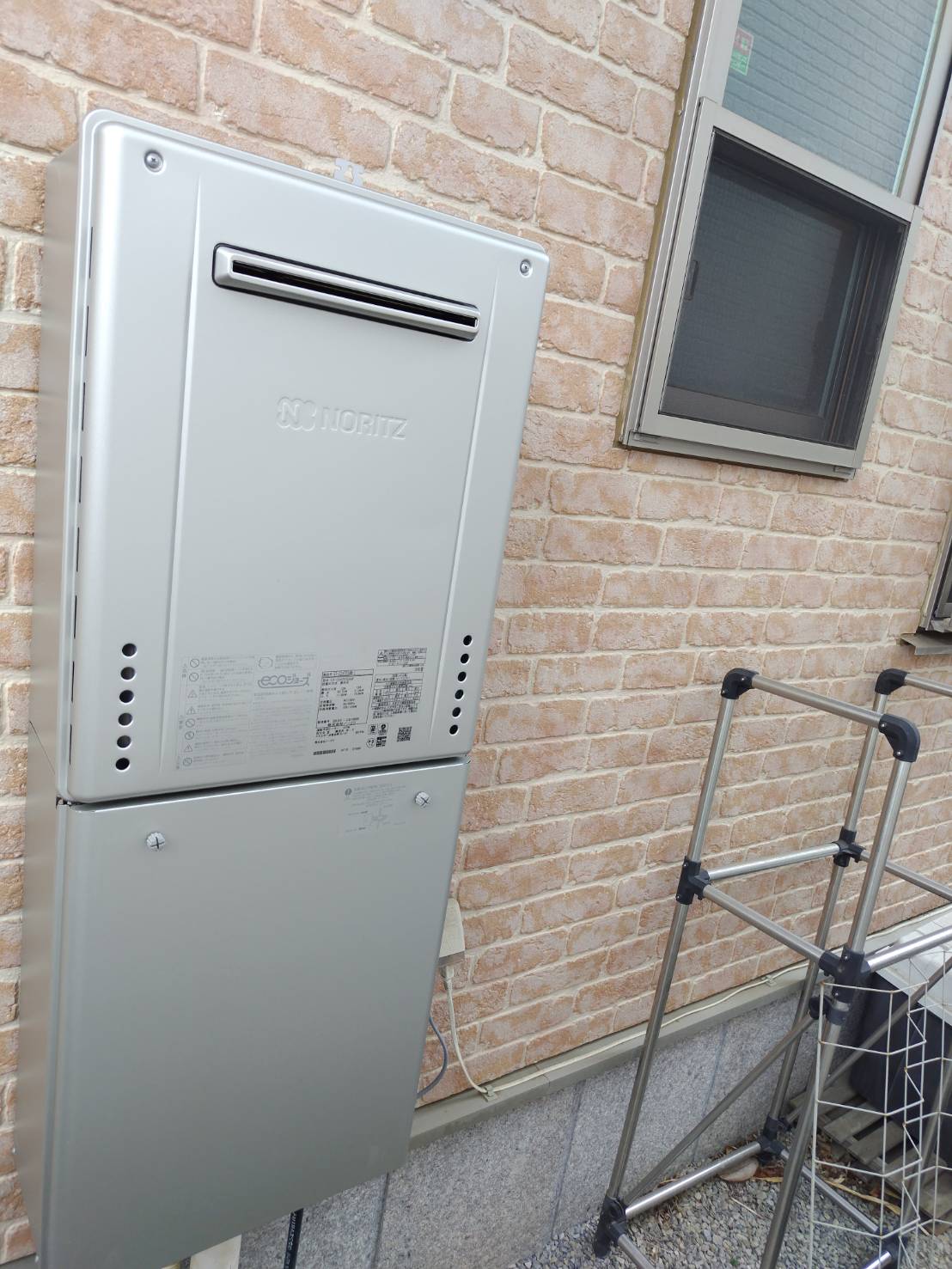 戸建て住宅に設置した新しい給湯器